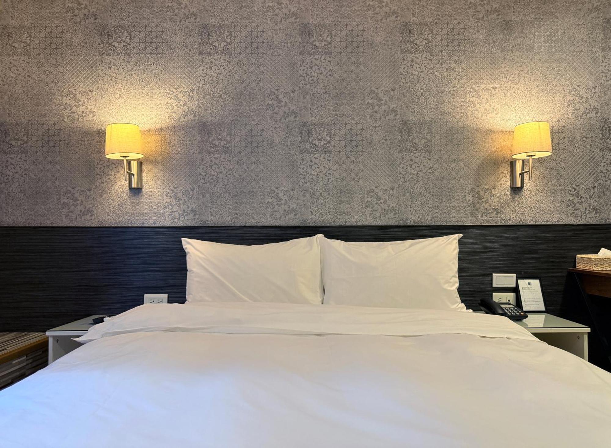 טאיפיי 泊居旅店 Oursinn Hotel מראה חיצוני תמונה