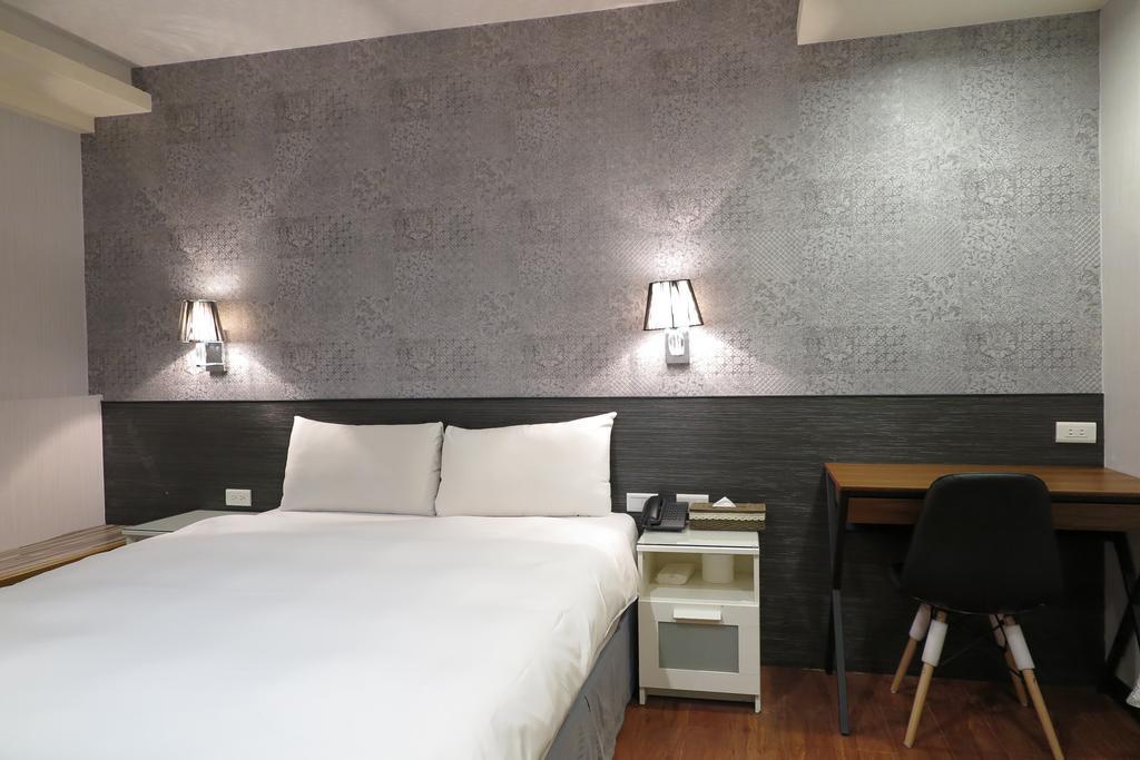 טאיפיי 泊居旅店 Oursinn Hotel מראה חיצוני תמונה