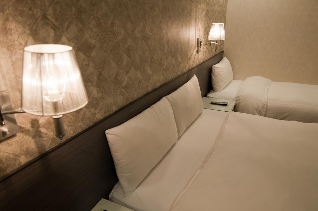 טאיפיי 泊居旅店 Oursinn Hotel מראה חיצוני תמונה