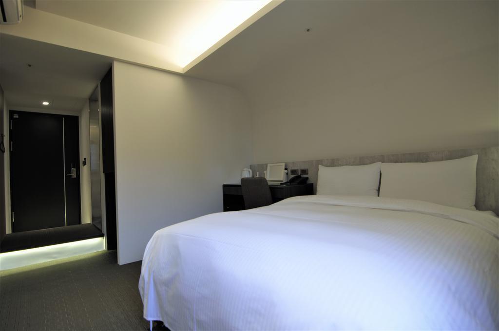 טאיפיי 泊居旅店 Oursinn Hotel מראה חיצוני תמונה