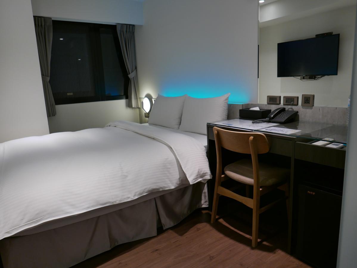 טאיפיי 泊居旅店 Oursinn Hotel מראה חיצוני תמונה